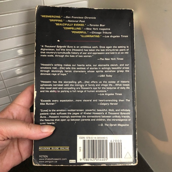 🧡 3/$12 A Thousand Splendid Suns - Picture 6 of 11